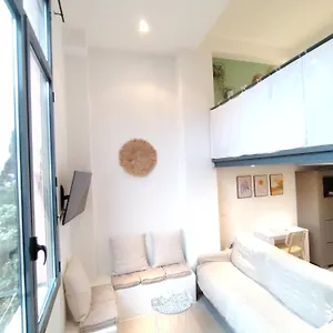  Apartment 35m2, Luminous Loft Close To The France